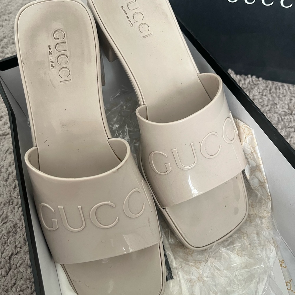 Gucci Rubber Sandals Slides Size 39